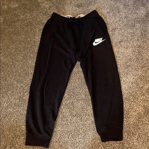 Blake nike joggers